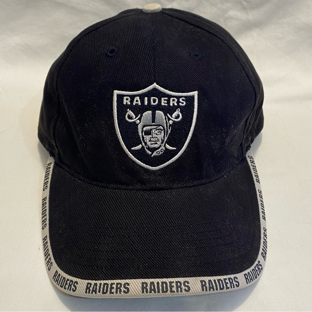 Adidas Raiders NFL Adjustable Strap Cap Hat Black With Hard To Find Design.